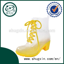 botas de chuva leves sakura B-827